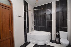 Apartment by Luxe Group TM200