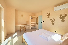 Wander Surf House