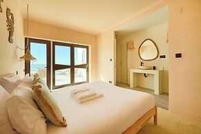 Wander Surf House