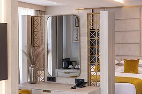 East Plaza Hotel