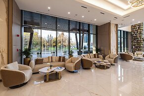 East Plaza Hotel