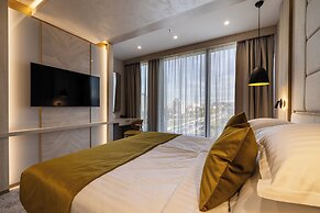East Plaza Hotel