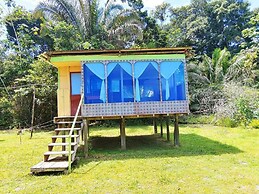 Red Uakari Jungle Lodge
