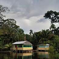 Red Uakari Jungle Lodge
