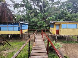 Red Uakari Jungle Lodge