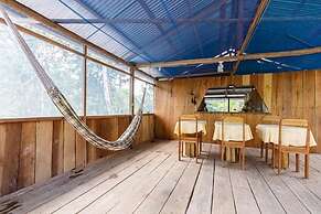Red Uakari Jungle Lodge