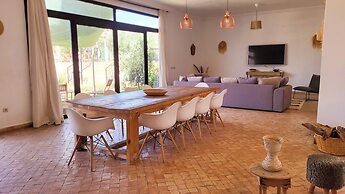 Tawenza Lodge