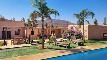 Tawenza Lodge