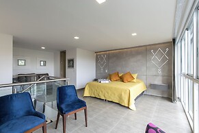 Borbon Suites