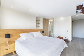 Borbon Suites