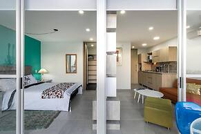 Borbon Suites
