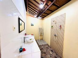 Nusa Veranda Sunset Villas & Restaurant
