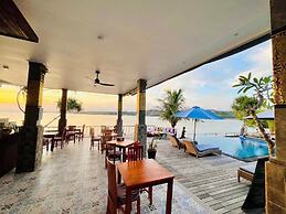 Nusa Veranda Sunset Villas & Restaurant
