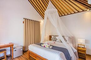 Nusa Veranda Sunset Villas & Restaurant