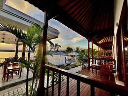 Nusa Veranda Sunset Villas & Restaurant