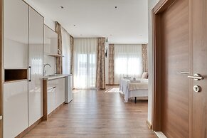 Aqua Lounge Aparthotel Ulcinj