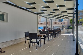 Aqua Lounge Aparthotel Ulcinj