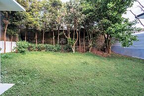 Rehat at Villa Golf Island Dago Resort 2