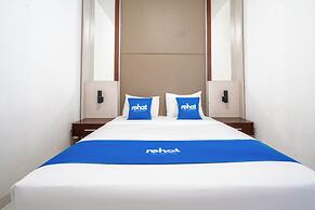 Rehat at Villa Golf Island Dago Resort 2
