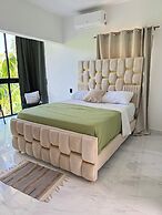 Nashaly Suite
