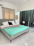 Nashaly Suite
