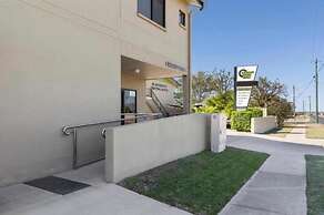 Discovery Parks Blackwater Central Motel