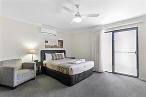 Discovery Parks Blackwater Central Motel