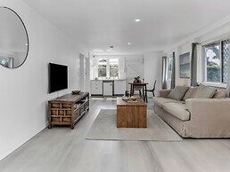 Humpback Villa