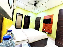 Hotel Royal Crown Puri