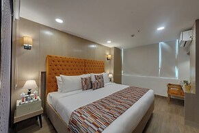 AR Suites Sohna Road