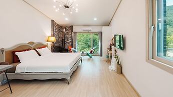 Gapyeong Pinenut Pension