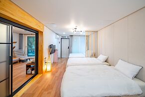 Gapyeong Pinenut Pension