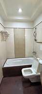 Roomshala Hotel J JOy
