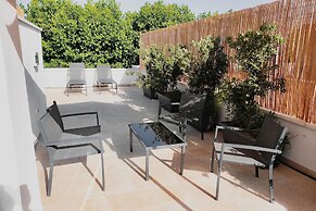 18zero2 Luxury Rooms