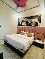 Hotel Rising Gest