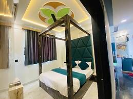 Hotel Rising Gest