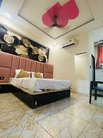 Hotel Rising Gest