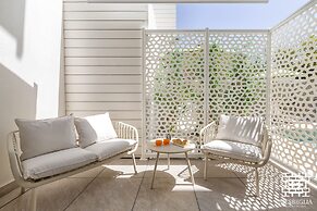 MESBEGLIA LUXURY ROOMS