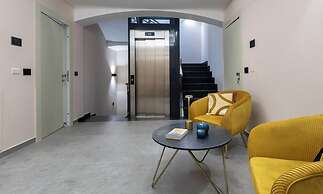 MESBEGLIA LUXURY ROOMS