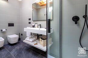 MESBEGLIA LUXURY ROOMS