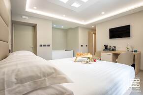MESBEGLIA LUXURY ROOMS