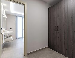 MESBEGLIA LUXURY ROOMS