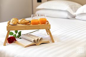MESBEGLIA LUXURY ROOMS
