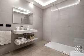 MESBEGLIA LUXURY ROOMS