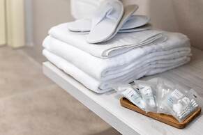 MESBEGLIA LUXURY ROOMS