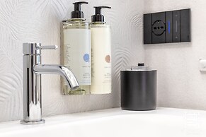 MESBEGLIA LUXURY ROOMS