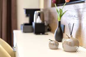 MESBEGLIA LUXURY ROOMS