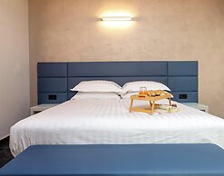 MESBEGLIA LUXURY ROOMS