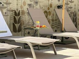MESBEGLIA LUXURY ROOMS
