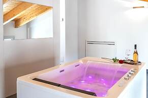 MESBEGLIA LUXURY ROOMS